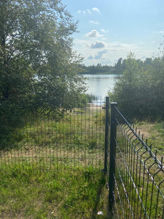 Domek Nad Jeziorem Kamien 2A Kowalewo Exteriér fotografie
